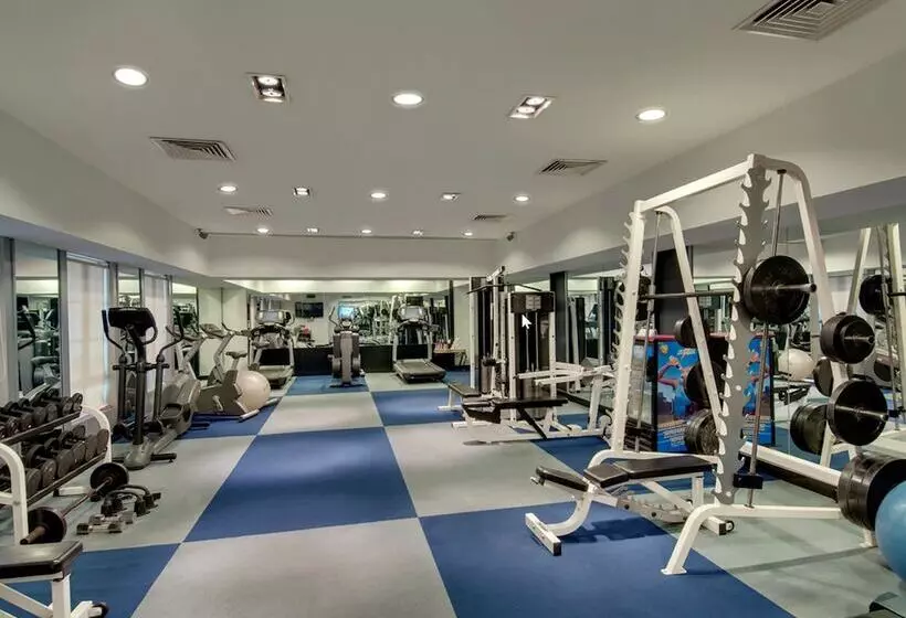 호텔 The Residency Towers