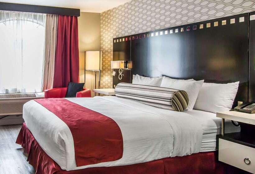 Tilt Hotel Universal Hollywood, Ascend Hotel Collection