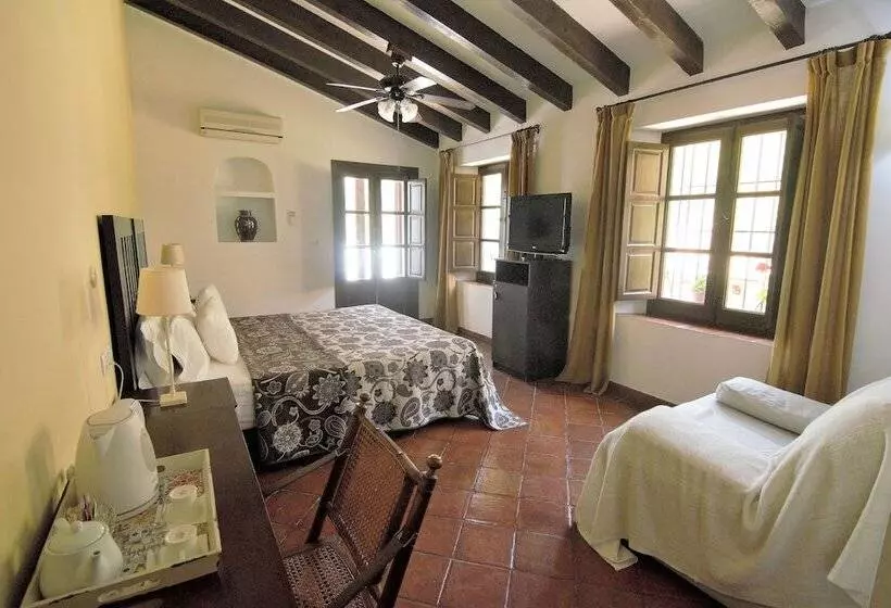 Hotel Fuente Del Sol