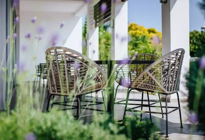 Sofianna Resort & Spa