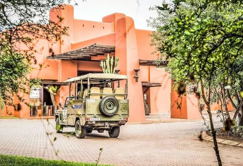 Avani Victoria Falls Resort