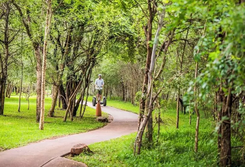 Avani Victoria Falls Resort