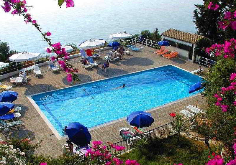 Hotel Achilleas Beach