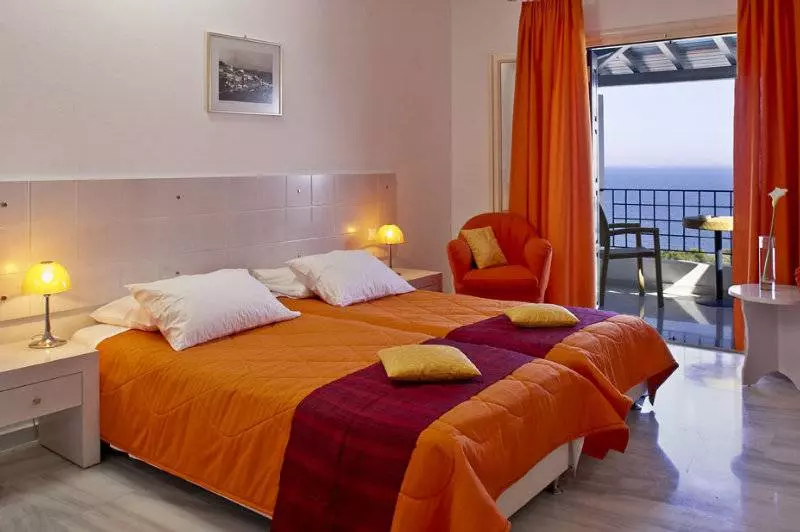 هتل Atrium Of Alonissos