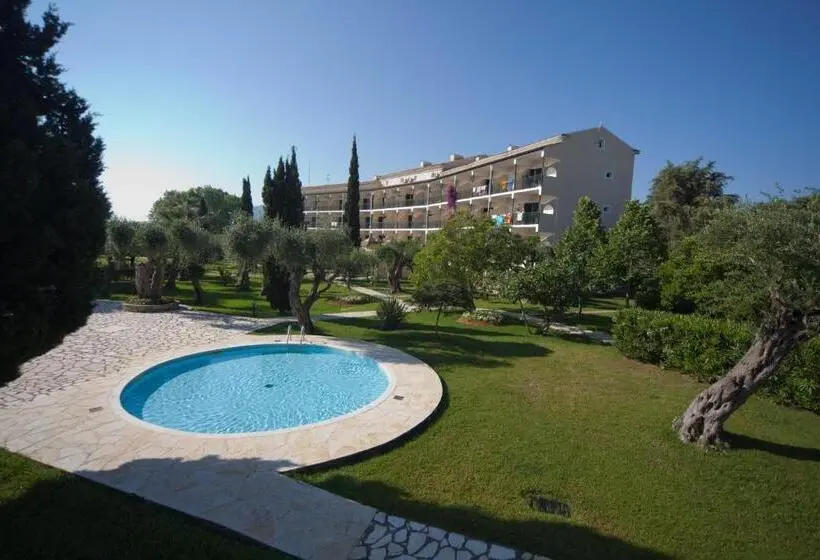 Hotel Delfinia