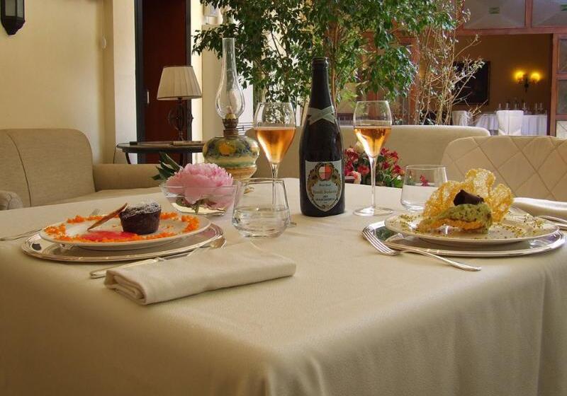 هتل Federico Ii Central Palace