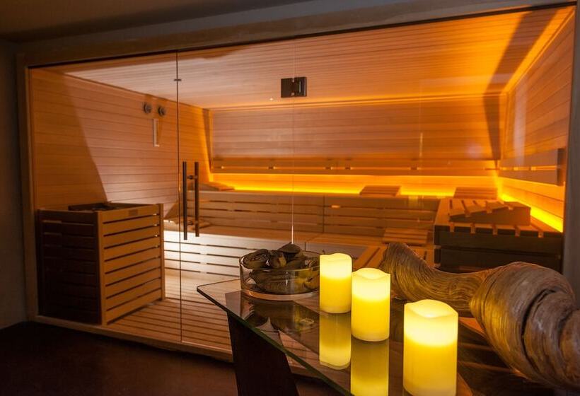 هتل Federico Ii Central Palace