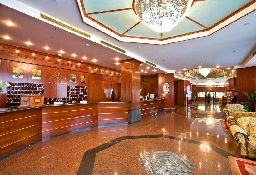 ホテル Golden Ring