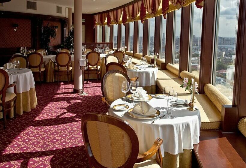 ホテル Golden Ring