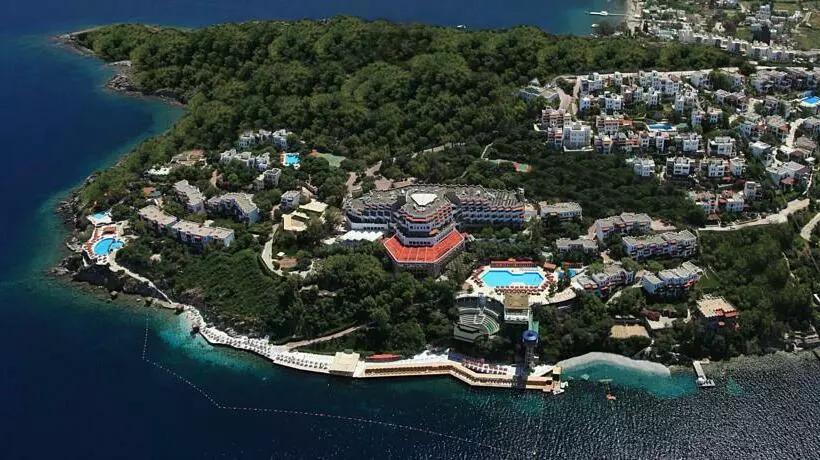 酒店 Green Beach Resort