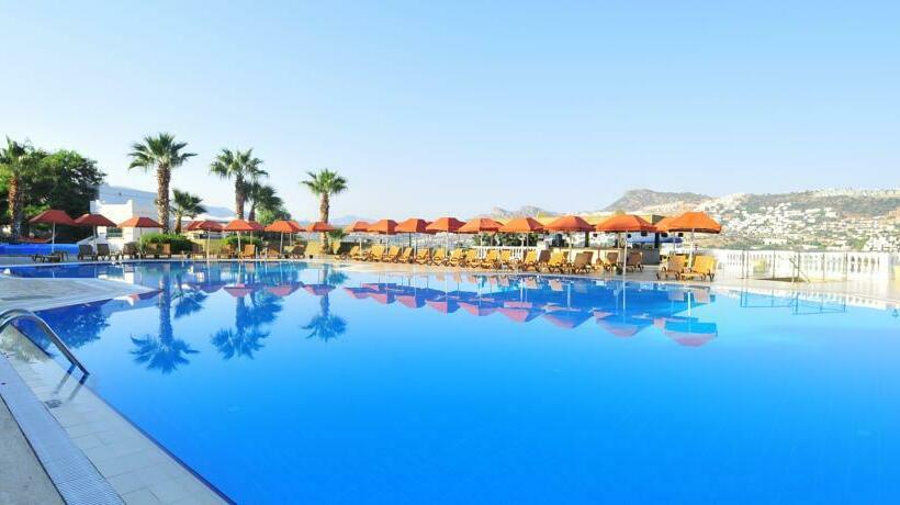 Отель Green Beach Resort