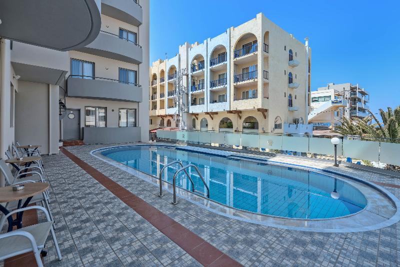 هتل Lefkoniko Beach