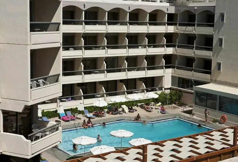 호텔 Island Resorts Marisol (ex Lomeniz)