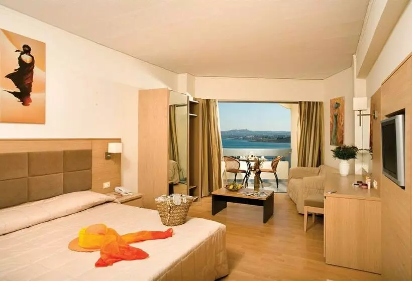 호텔 Island Resorts Marisol (ex Lomeniz)