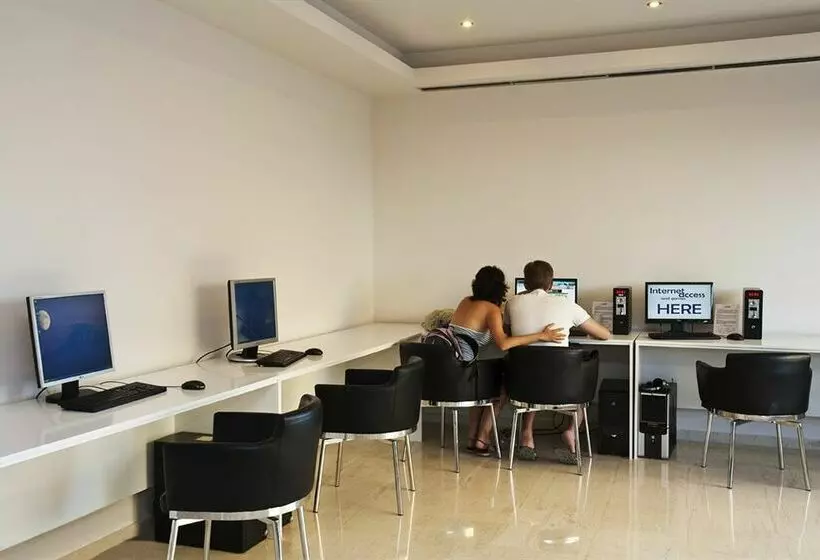 호텔 Island Resorts Marisol (ex Lomeniz)