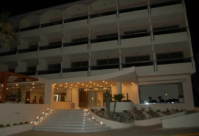 호텔 Island Resorts Marisol (ex Lomeniz)