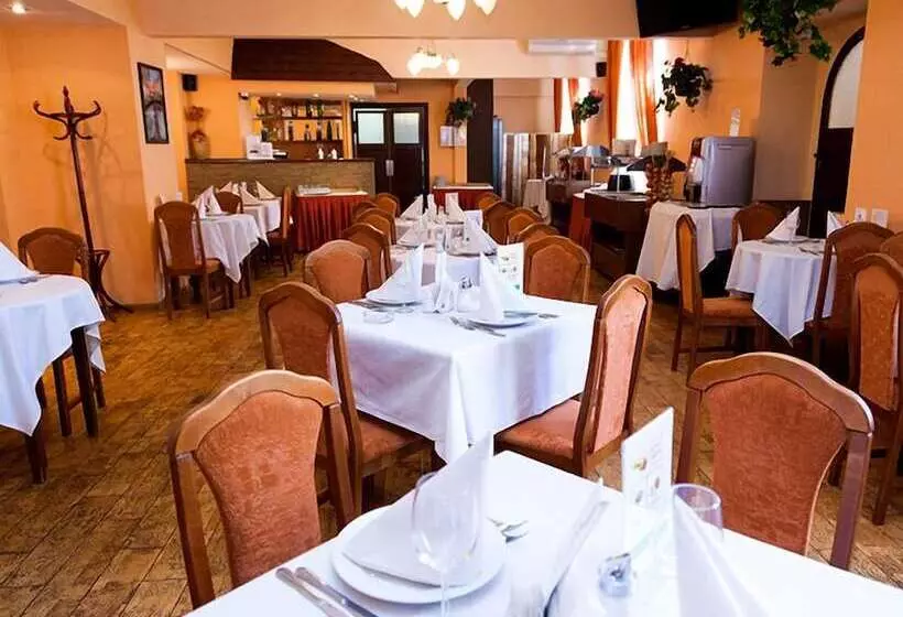 Hotelli Maxima Irbis