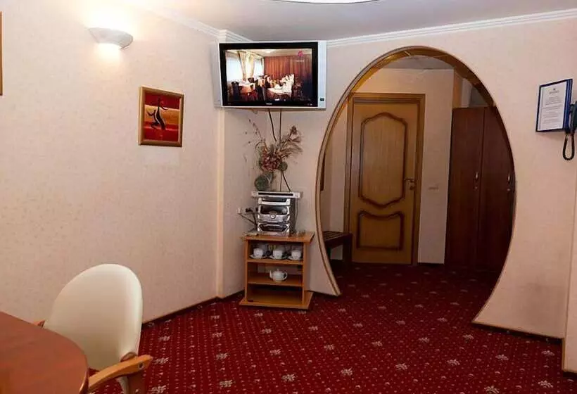 Hotelli Maxima Irbis