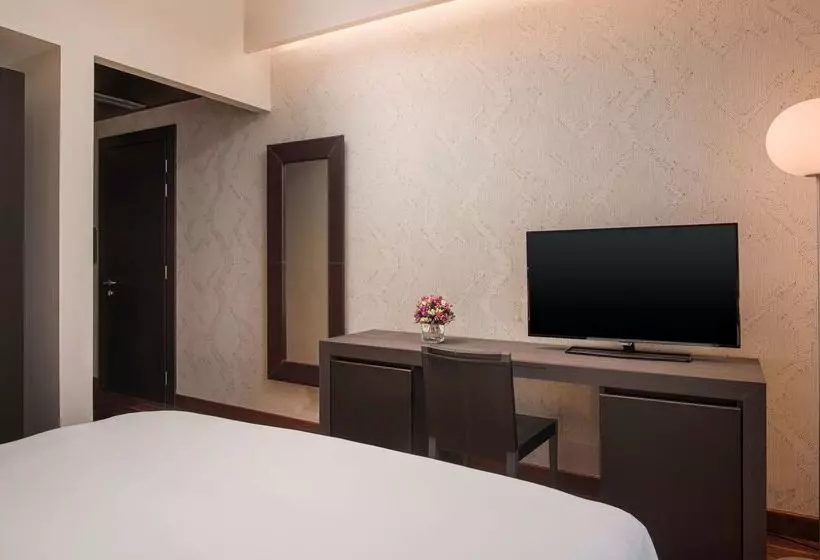 فندق NH Collection Torino Santo Stefano