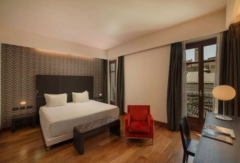 فندق NH Collection Torino Santo Stefano