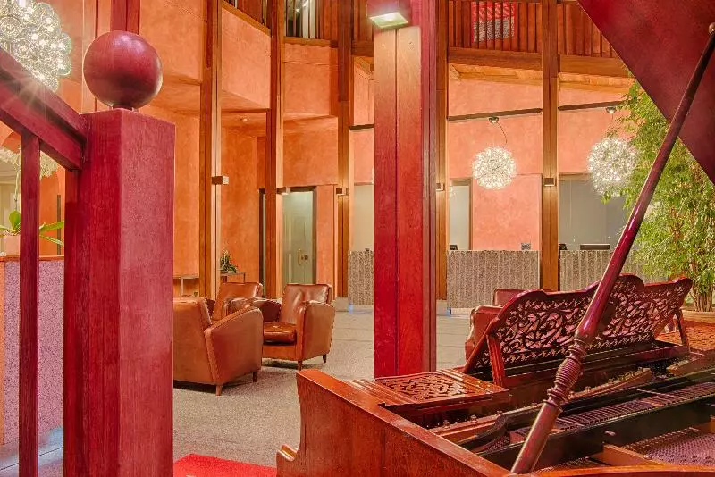 فندق NH Collection Torino Santo Stefano