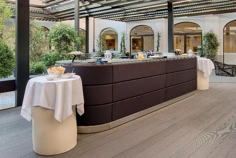 فندق NH Collection Torino Santo Stefano