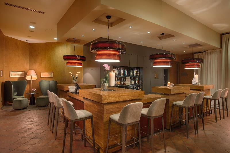 هتل NH Collection Torino Santo Stefano