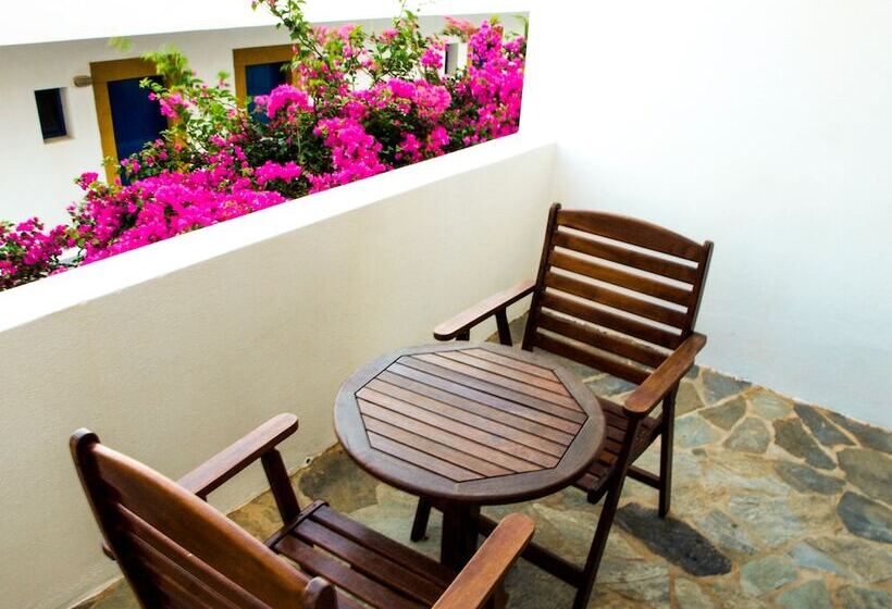 Hotel Patmos Paradise