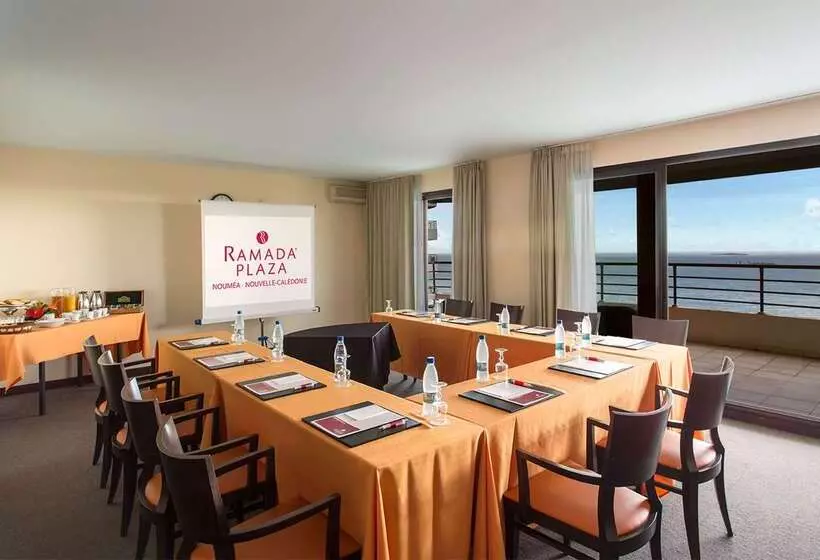 Ramada Hotel & Suites By Wyndham Noumea