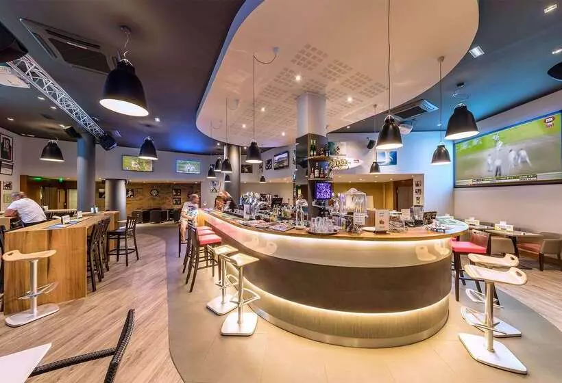 Ramada Hotel & Suites By Wyndham Noumea