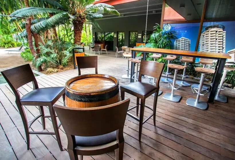 Ramada Hotel & Suites By Wyndham Noumea