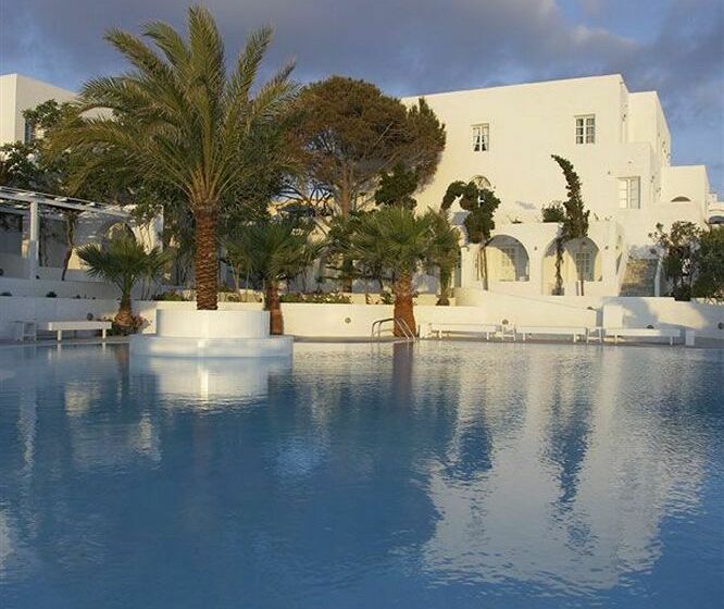 בית מלון כפרי Thalassa Seaside Resort & Suites