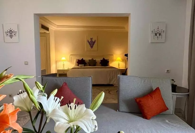 Отель Hôtel Sentido Marillia Resort & Spa