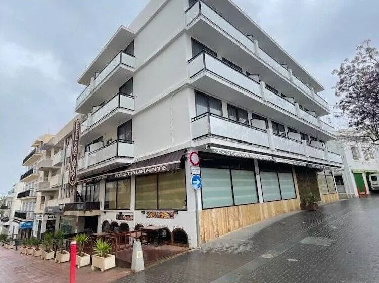 Apartamentos Tramuntana