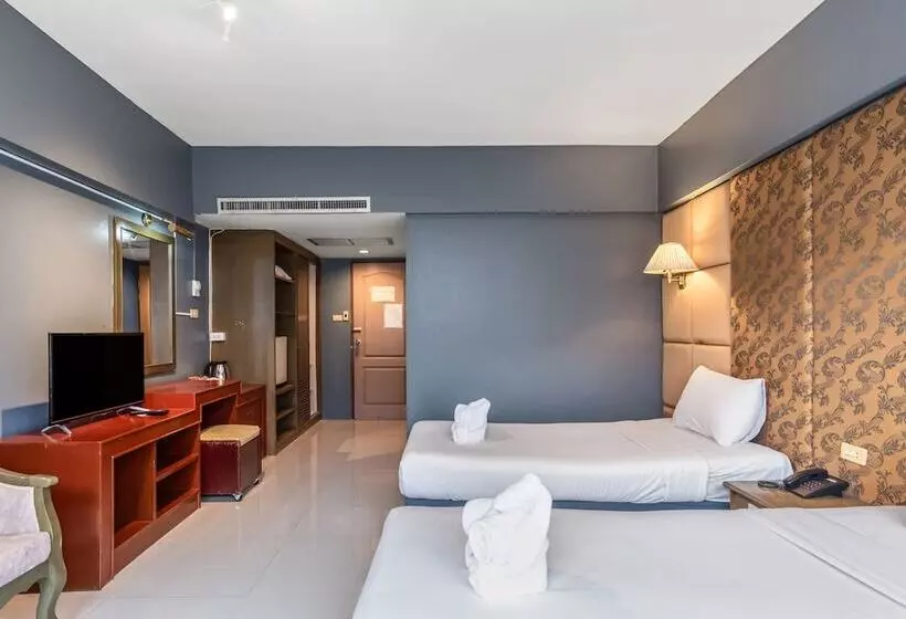 Отель Ayothaya Riverside