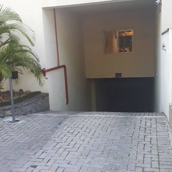 فندق Euro Suite Curitiba Batel