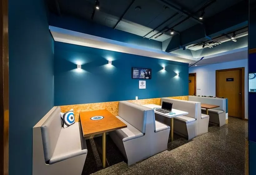 酒店 Euro Suite Curitiba Batel