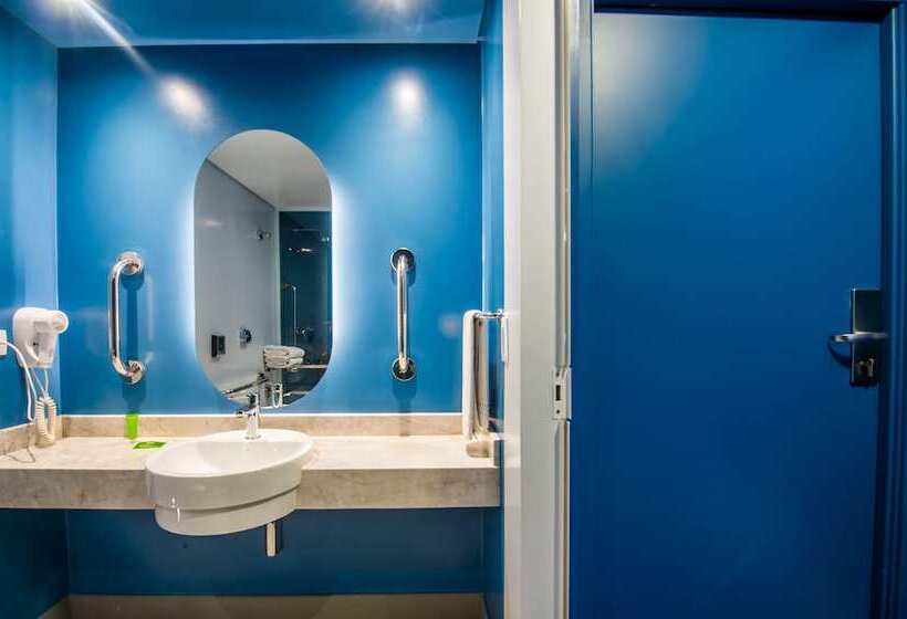 فندق Euro Suite Curitiba Batel