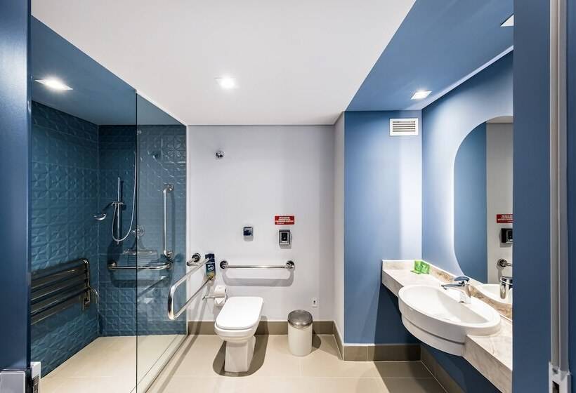 فندق Euro Suite Curitiba Batel