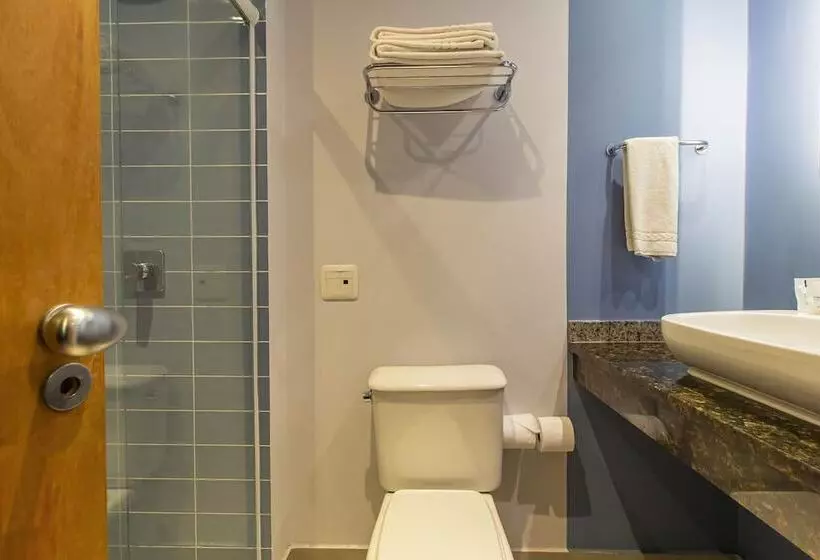 酒店 Euro Suite Curitiba Batel