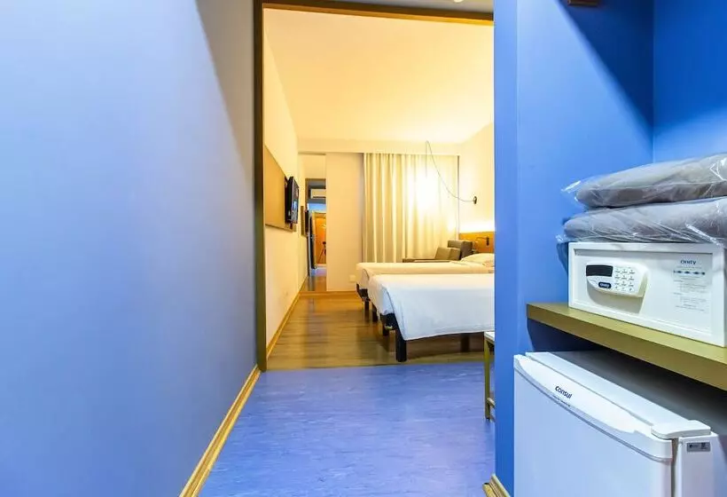 酒店 Euro Suite Curitiba Batel