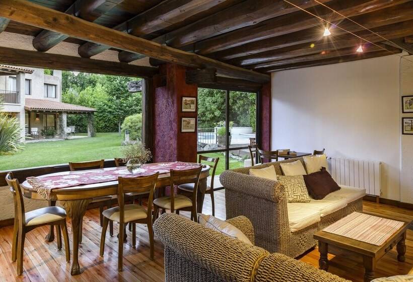 בית מלון כפרי Lares De Chacras