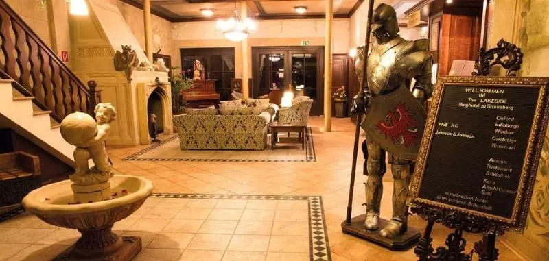 The Lakeside Burghotel Zu Strausberg