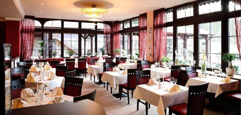 The Lakeside Burghotel Zu Strausberg