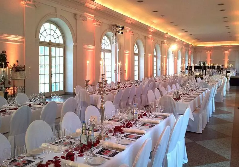 The Lakeside Burghotel Zu Strausberg