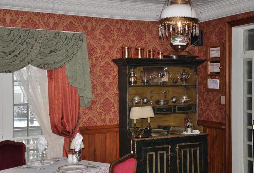 فندق Auberge Lakeview Inn