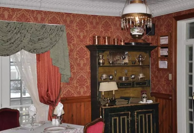 酒店 Auberge Lakeview Inn