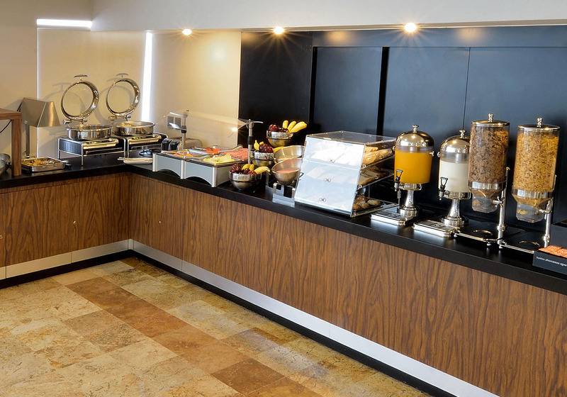 هتل City Express By Marriott Cancun