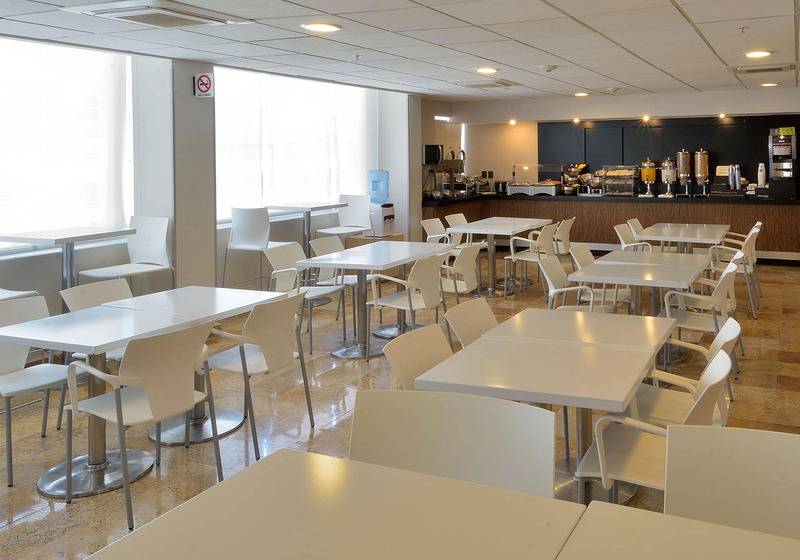 هتل City Express By Marriott Cancun