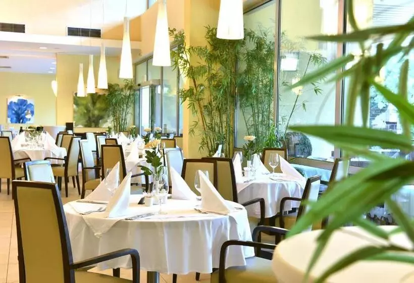 Flamingo Grand Hotel & Spa